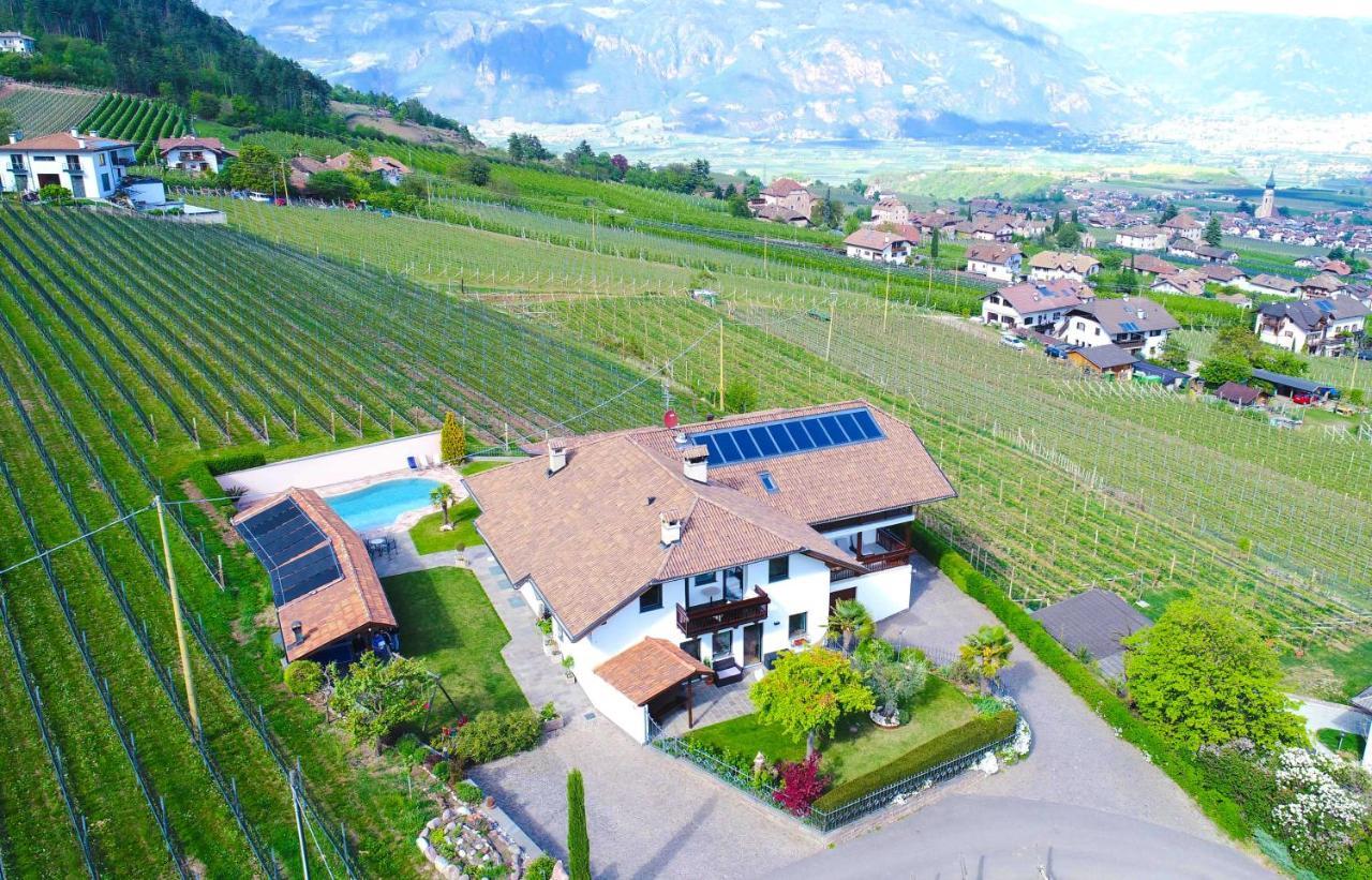 Strahlerhof Apartment Appiano Sulla Strada Del Vino Exterior foto