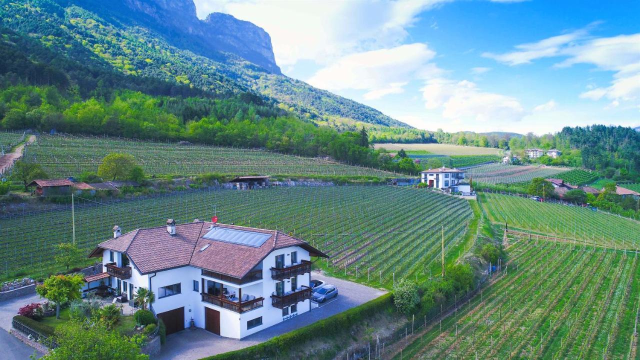 Strahlerhof Apartment Appiano Sulla Strada Del Vino Exterior foto